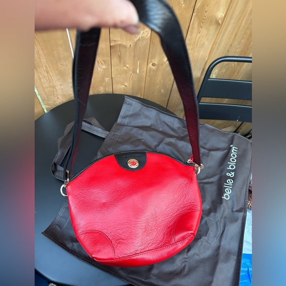 Belle & Bloom Shoulder Bag - Picture 5 of 9